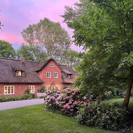 Reetdachhaus Warft Simmerdeis - Maisonettewohnung *