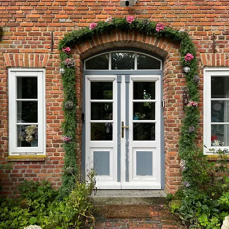 Reetdachhaus Warft Simmerdeis - Maisonettewohnung * Oldenswort